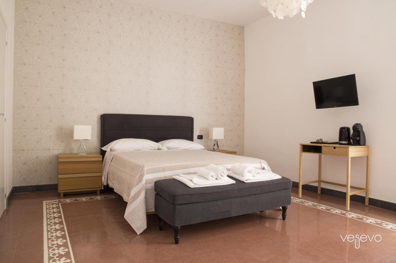 Vesevo Rooms Νάπολη Εξωτερικό φωτογραφία