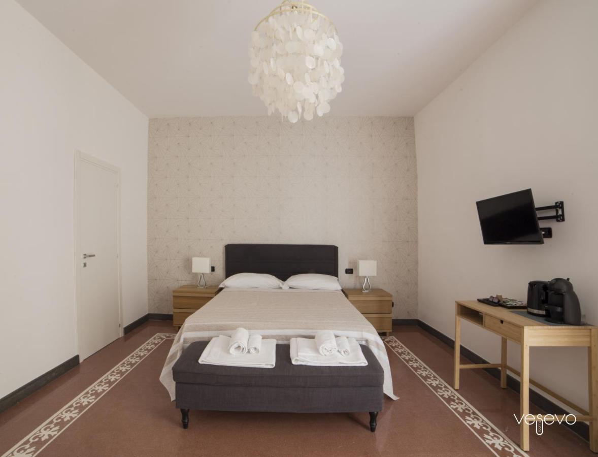 Vesevo Rooms Νάπολη Εξωτερικό φωτογραφία