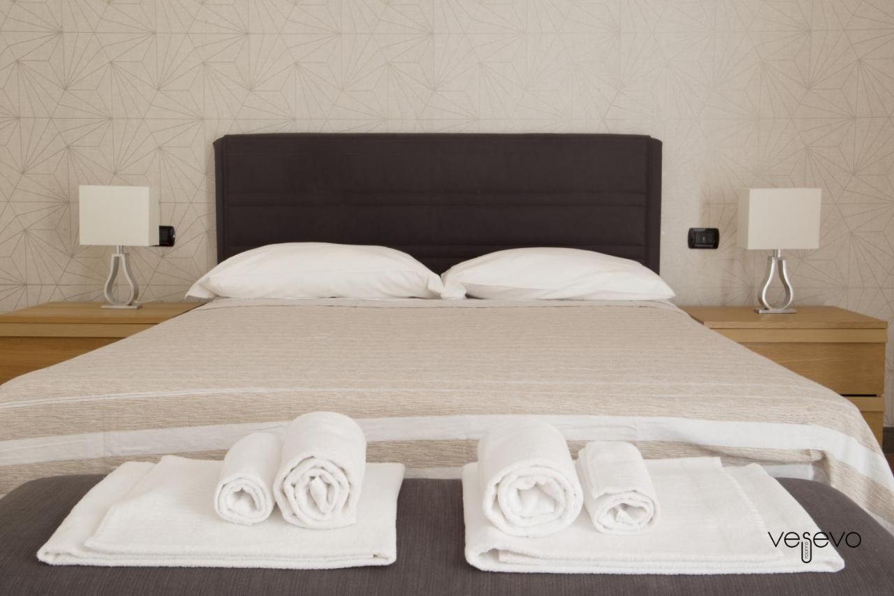 Vesevo Rooms Νάπολη Εξωτερικό φωτογραφία